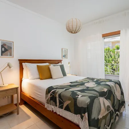 Apartment 1 Bedroom With Pool Access Albufeira