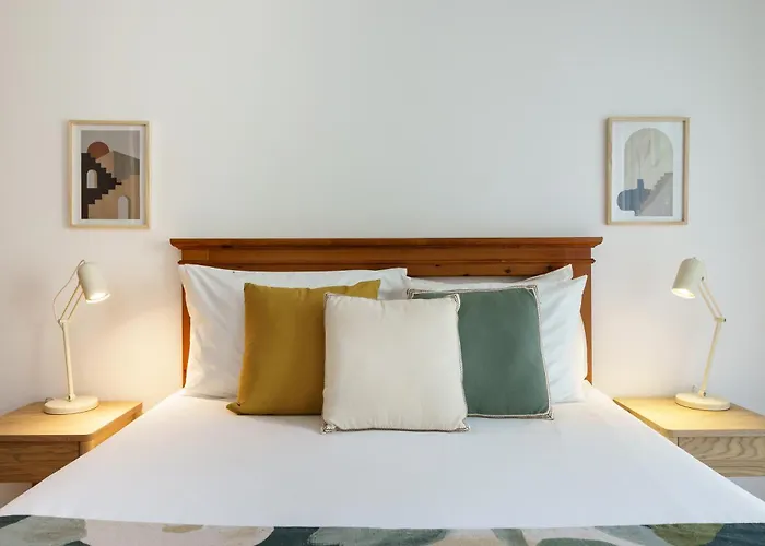 1 Bedroom With Pool Access * Albufeira